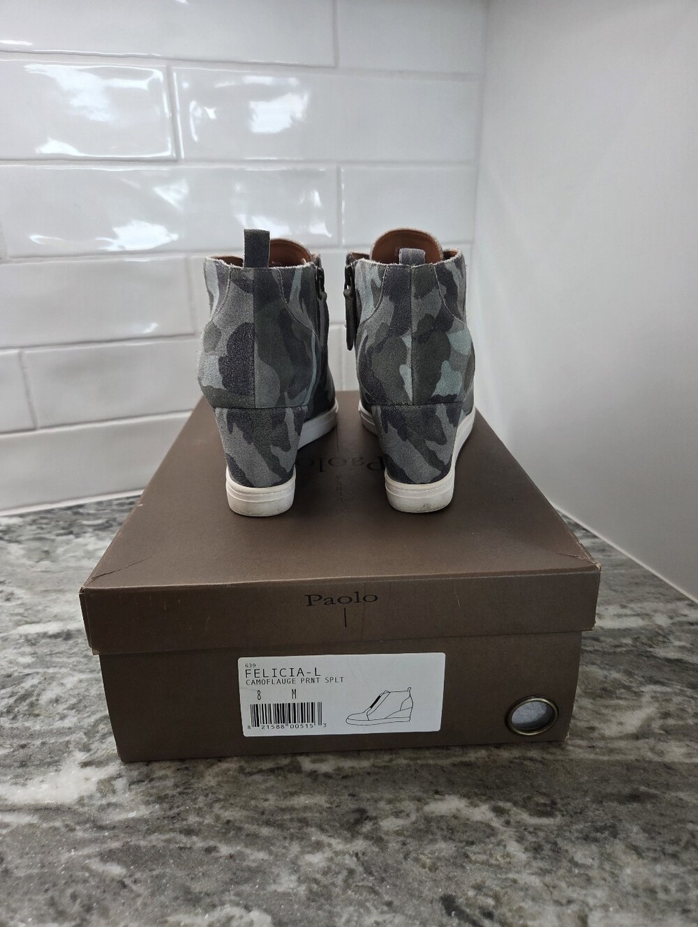 Linea Paolo Felicia Wedge Sneaker Camouflage Suede Sz 8 - Picture 5 of 6